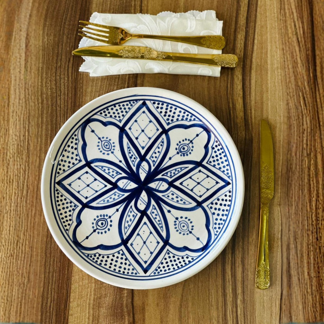Naia pattern plate